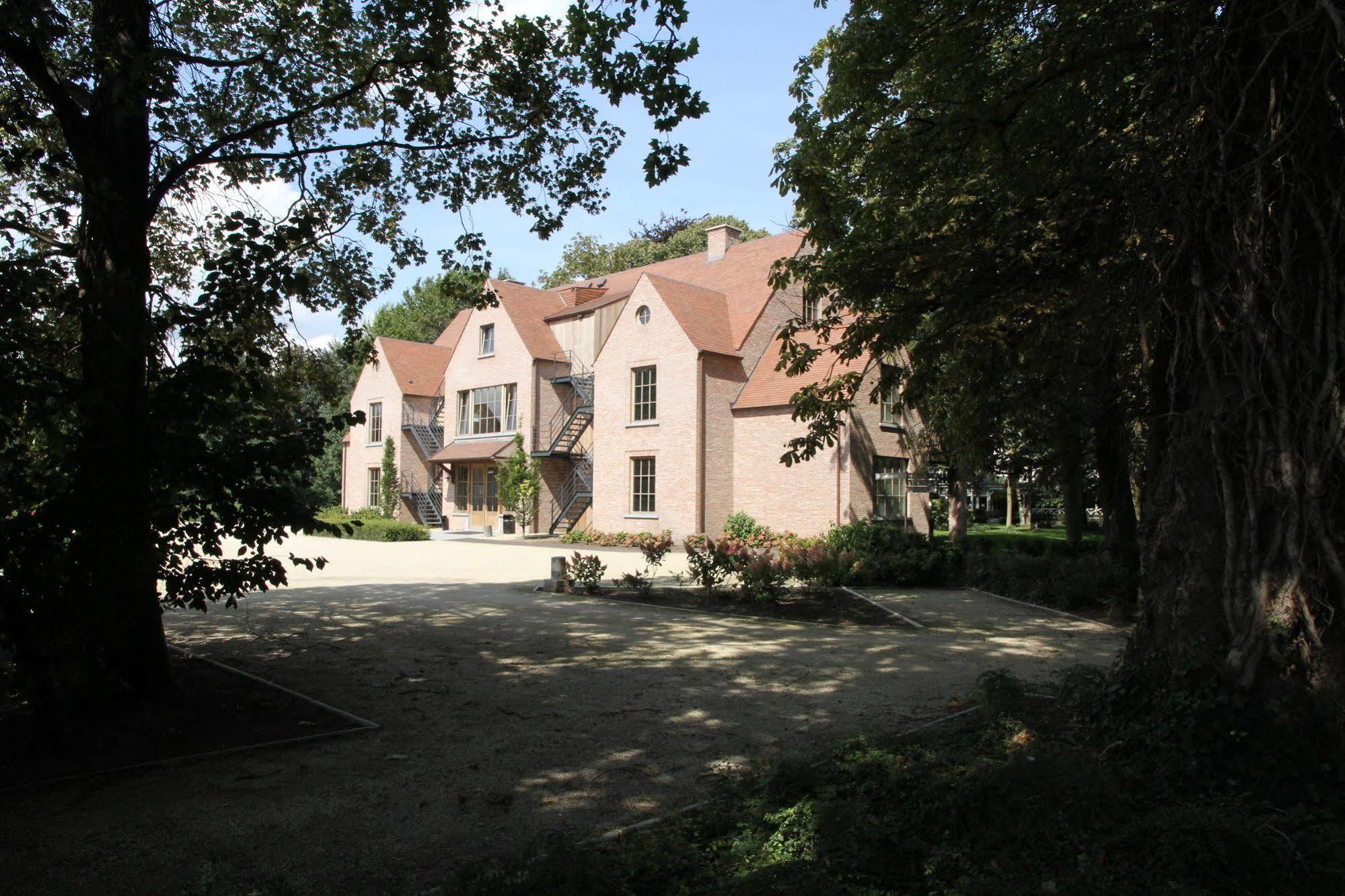 Hotel Den Hof Zelzate Exterior foto